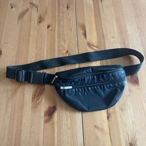 LeSportSac Black Belt Bag